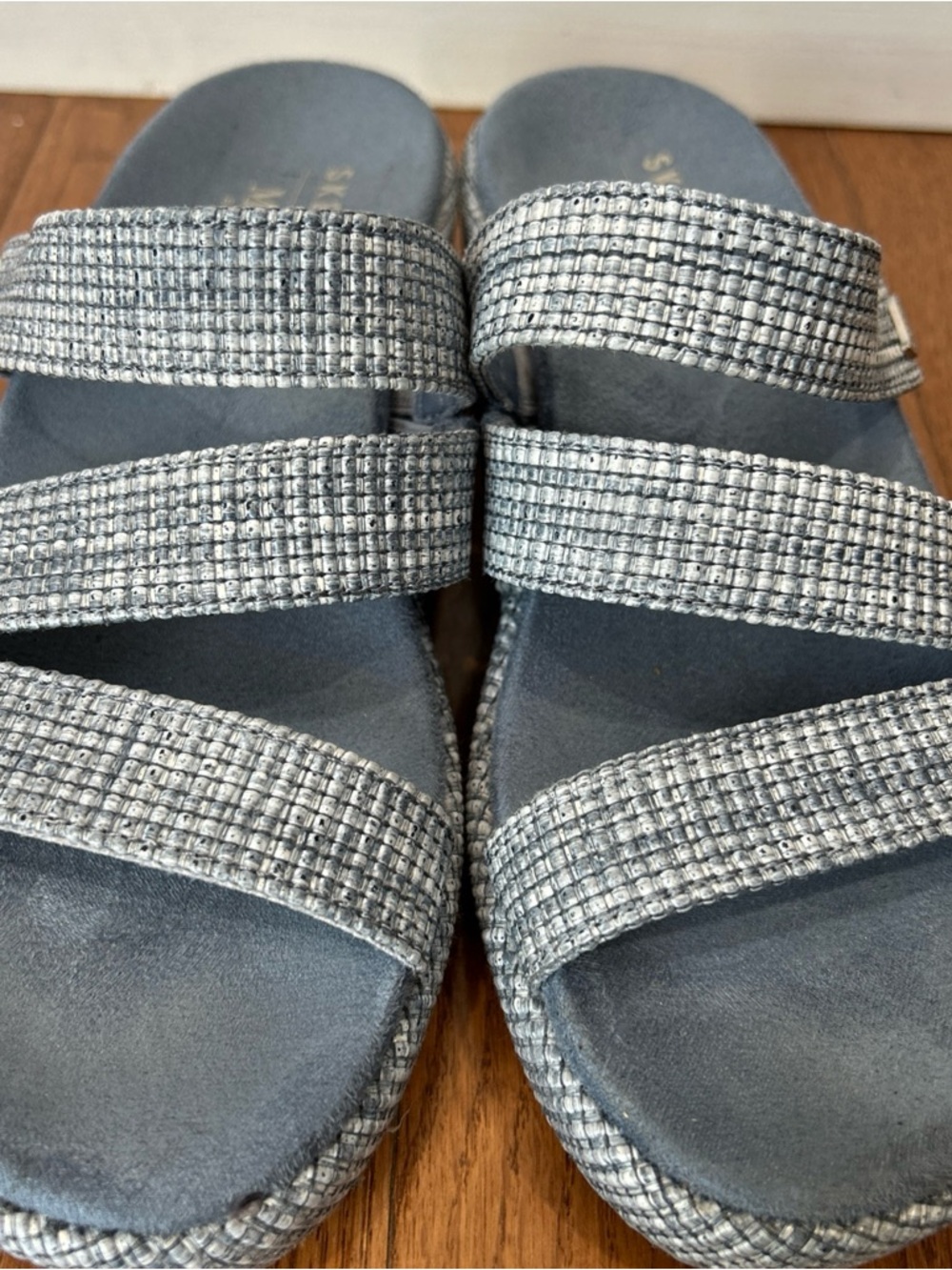 Skechers Martha Stewart Beverlee Wedges Sandals Arch Fit Women’s Size 6 Blue - Picture 4 of 10